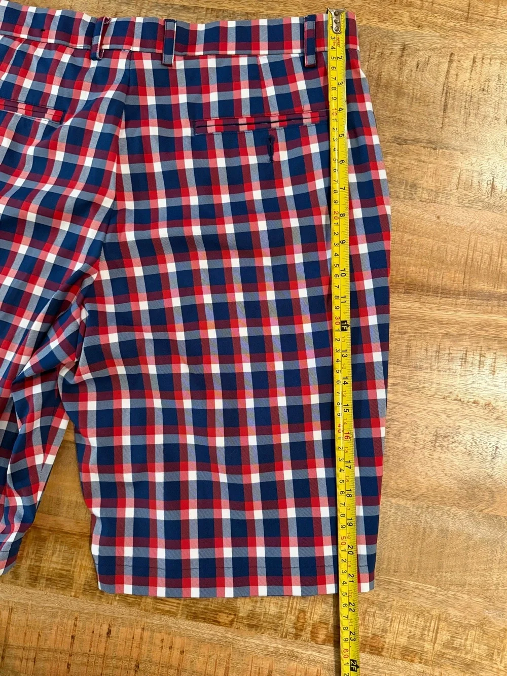 Walter Hagen Plaid Golf Shorts Men’s Size 34 Red Blue White Performance EUC